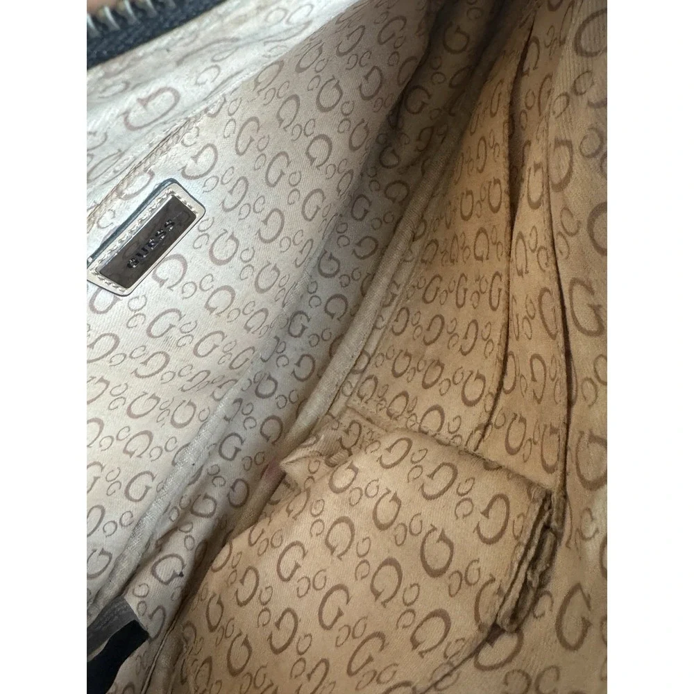 GUESS Y2K Black Saffiano Shoulder Bag Silver Triangle Logo Hobo Purse Minimalist